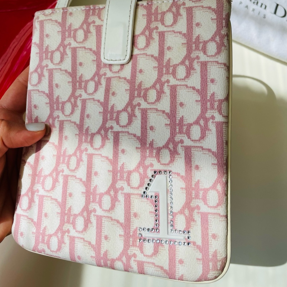 LIKE NEW🧚🏻‍♀️ RARE DIOR Diorissimo trotter crossbody mini bag✨ - Picture 3 of 12